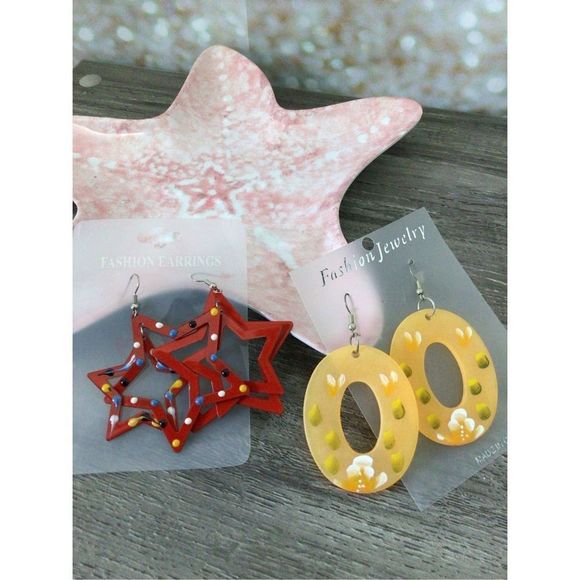 NWT 2 Pair Bundle Fashion Earrings Pierced Dangle Bohemian Boho Earrings - Picture 2 of 10